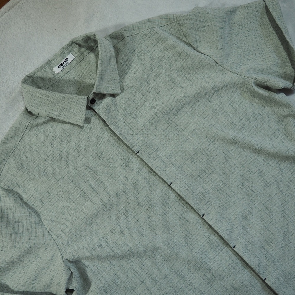Coofandy Sz L  Sage Green Casual Button-Down Short Sleeve Shirt Linen Blend